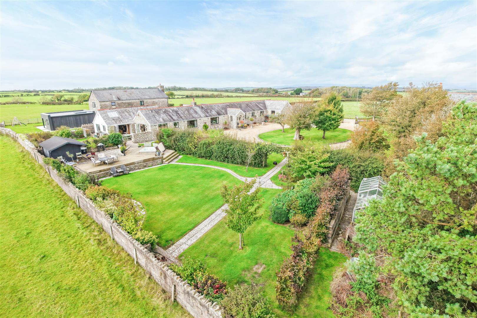 Yr Ysgubor, Llandow, Vale Of Glamorgan, CF71 7PX